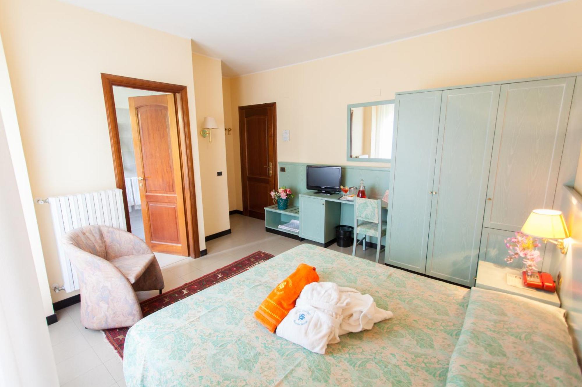 Hotel Sporting Tabiano Terme Værelse billede