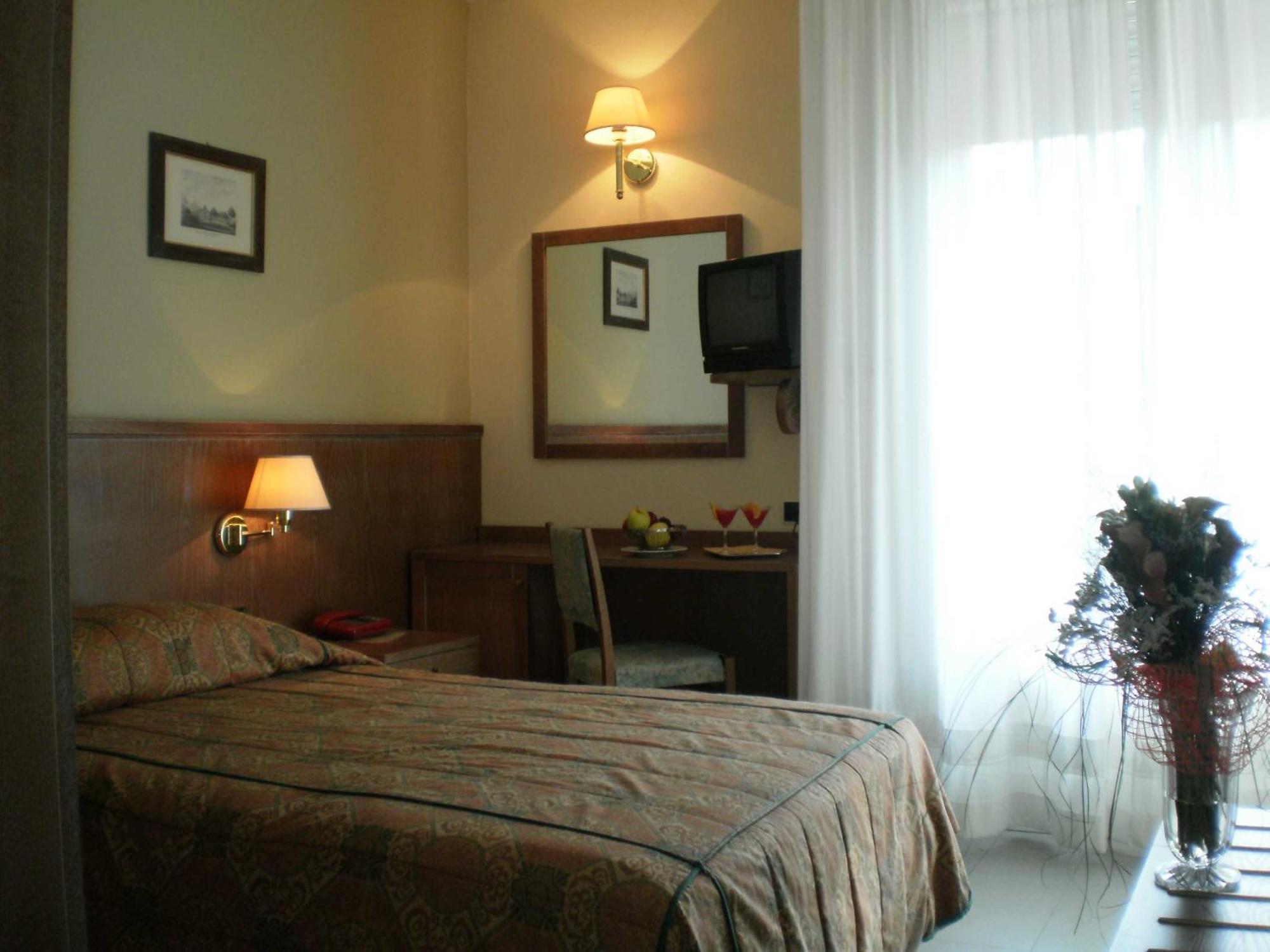 Hotel Sporting Tabiano Terme Værelse billede