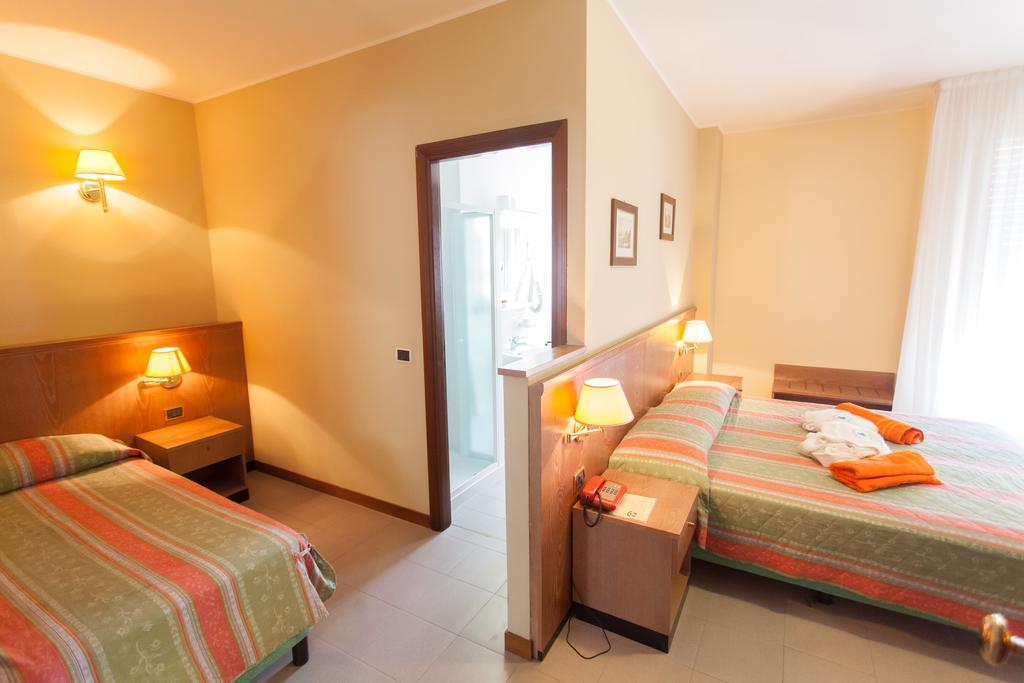 Hotel Sporting Tabiano Terme Eksteriør billede